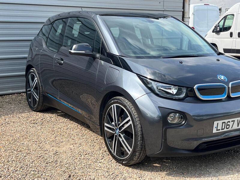 BMW I3