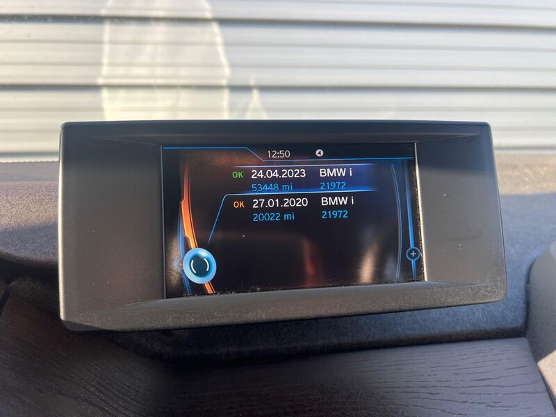 BMW I3