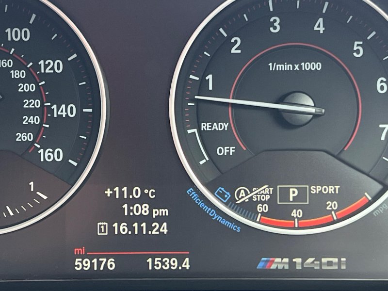 BMW 1 SERIES