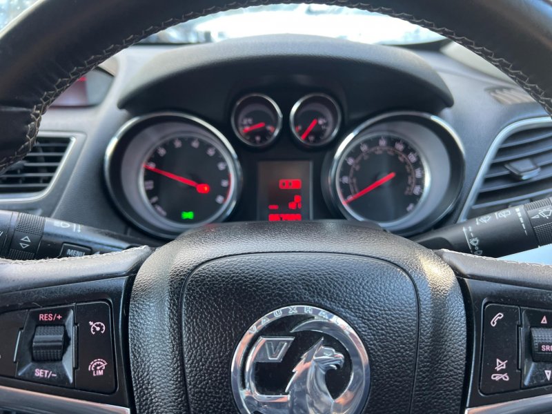 VAUXHALL MOKKA