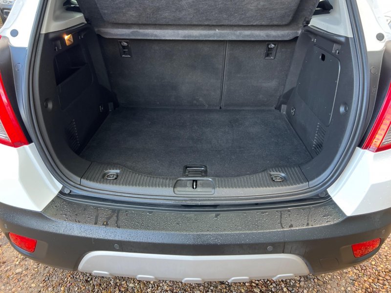 VAUXHALL MOKKA