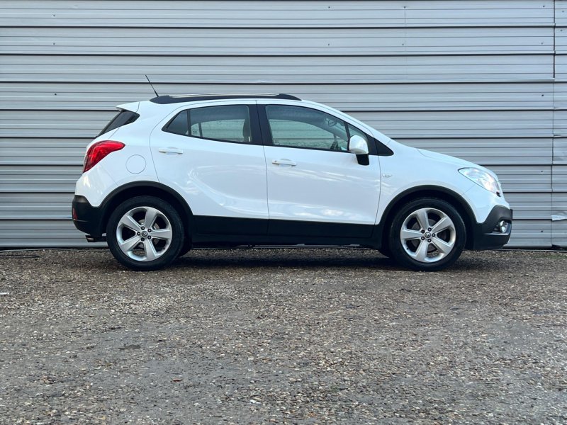 VAUXHALL MOKKA