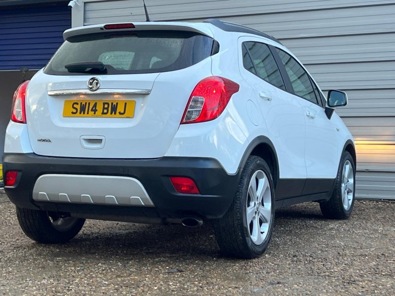 VAUXHALL MOKKA