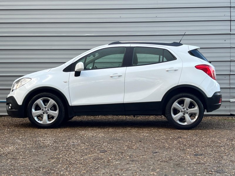 VAUXHALL MOKKA