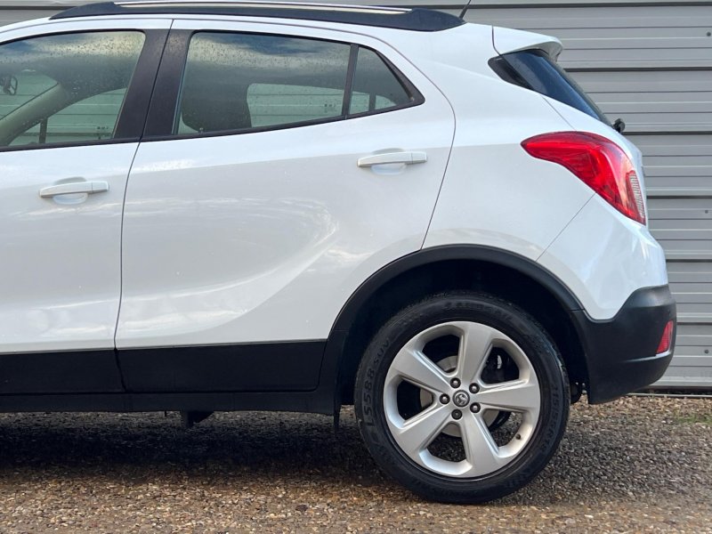 VAUXHALL MOKKA
