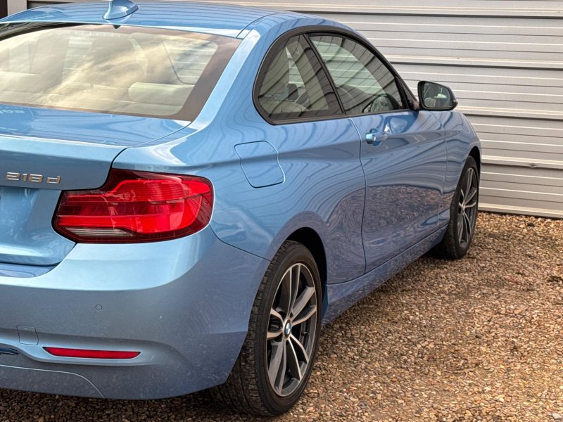 BMW 2 SERIES