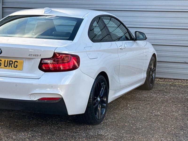 BMW 2 SERIES