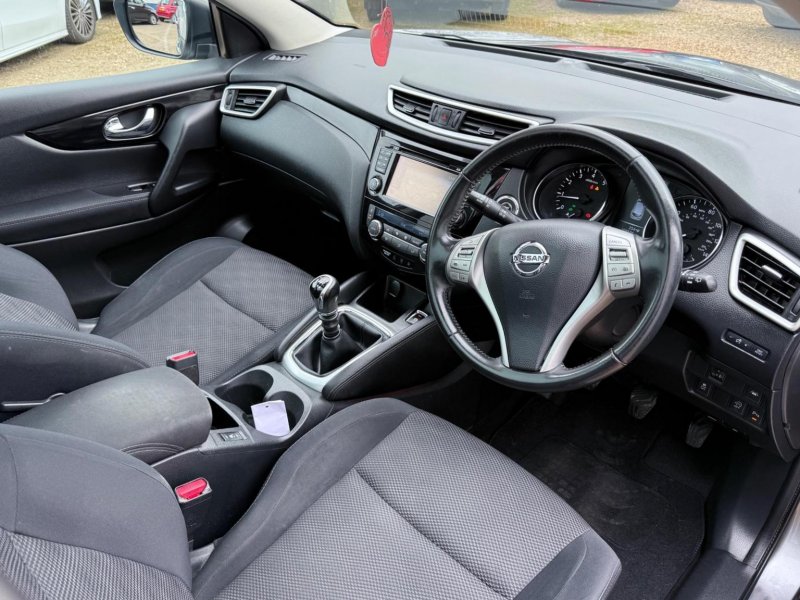 NISSAN QASHQAI