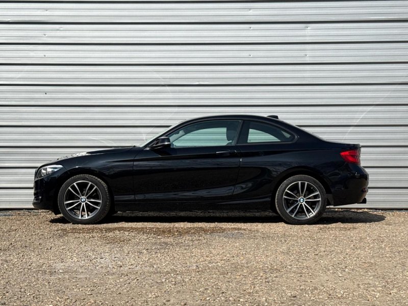 BMW 2 SERIES