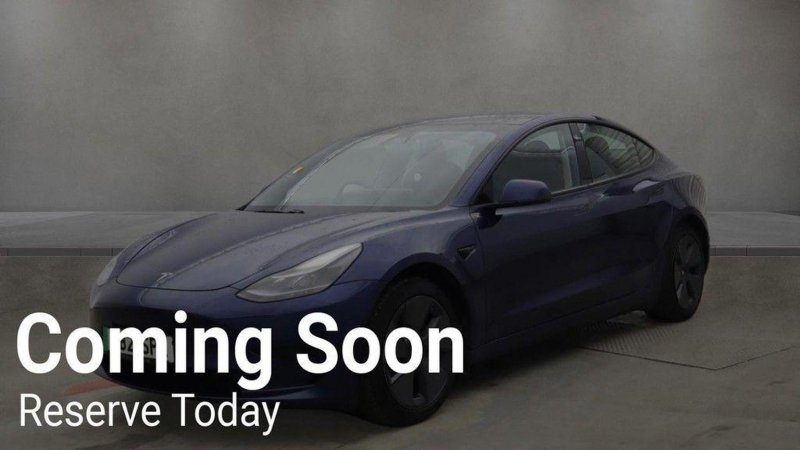 TESLA MODEL 3