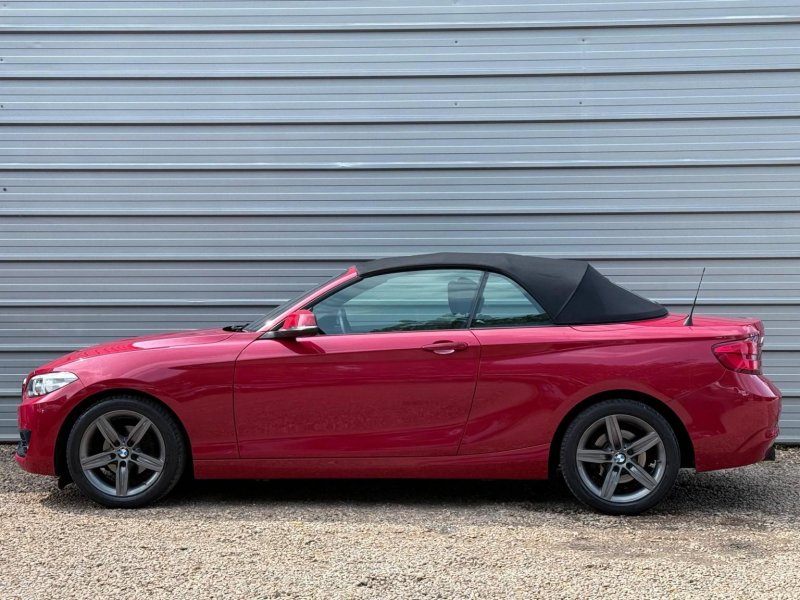 BMW 2 SERIES