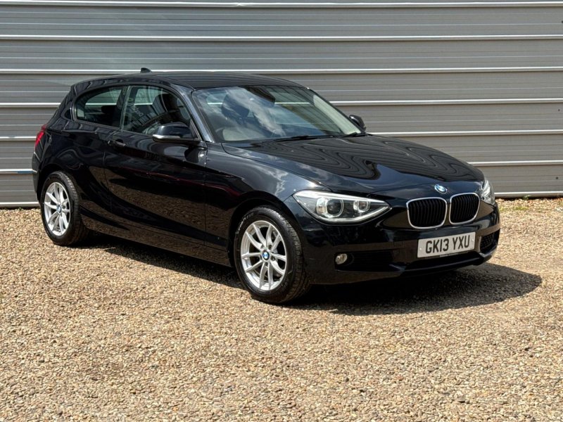 BMW 1 SERIES