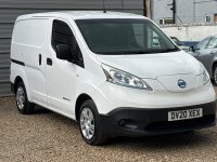 NISSAN E-NV200